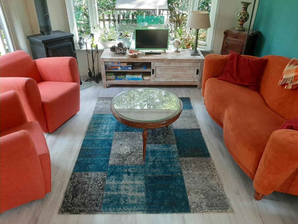 Boshuis Turquoise / Smaakvol Genieten Op De Veluwe Hoenderloo Εξωτερικό φωτογραφία
